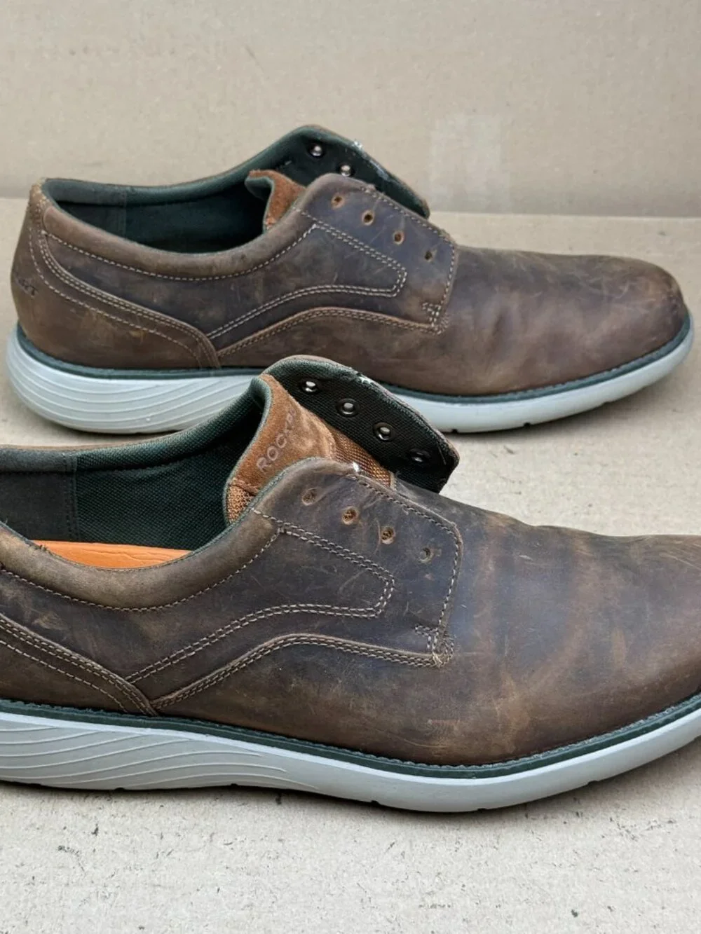 Rockport Men's Brown TruTech Leather Shoes Size 11 M (CI2336) Laces missing